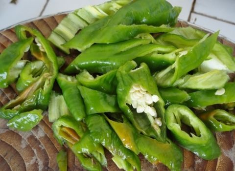 小芹菜炒豆干步骤6