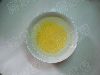 玉米茼蒿粉丝蒸步骤3