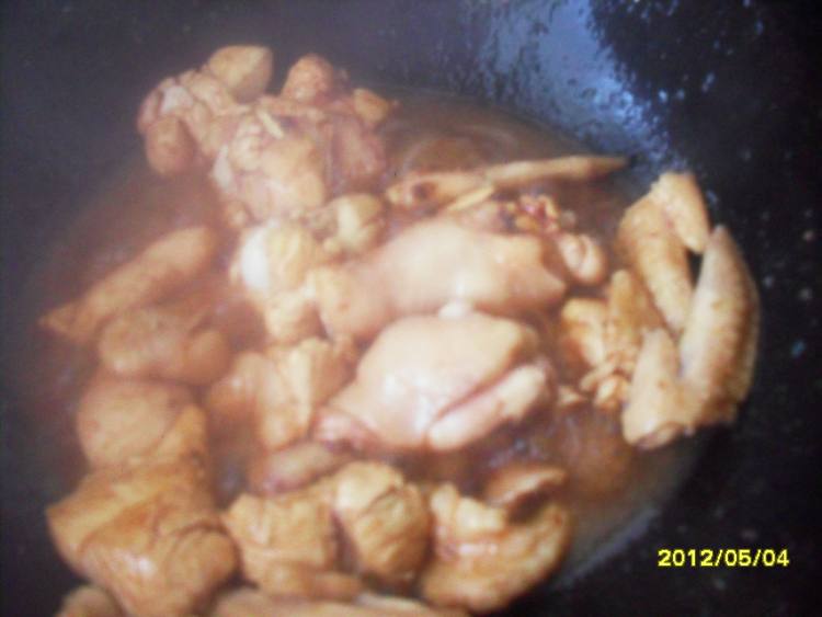 茄子炖鸡肉步骤8