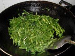 炒茼蒿步骤4