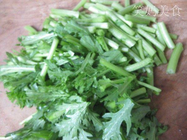 肉丝茼蒿步骤2