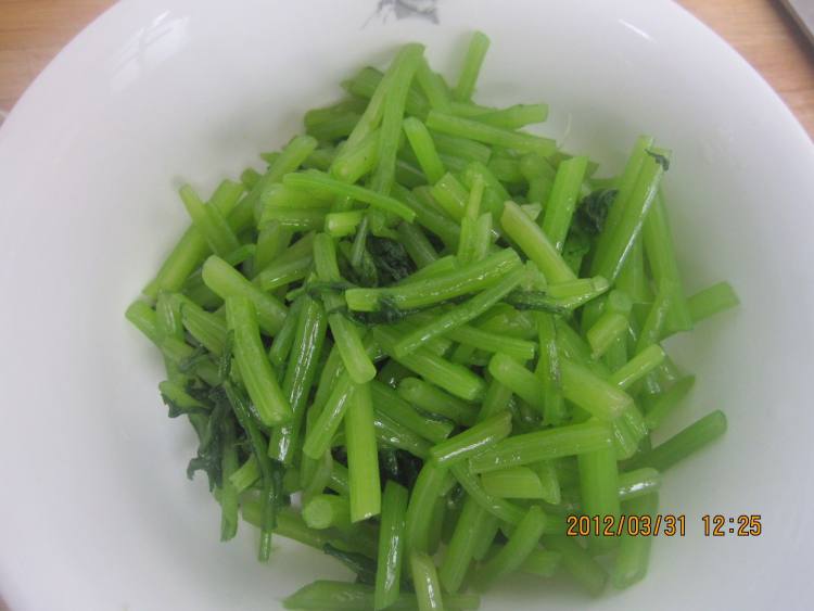 蒜蓉茼蒿步骤7