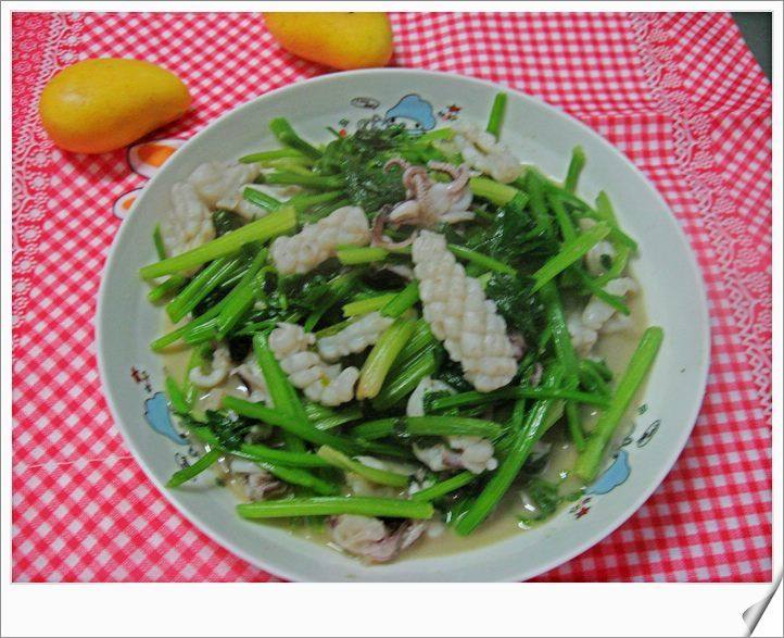 芹菜鱿鱼步骤7