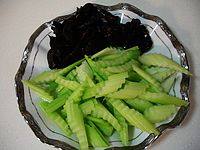 木耳西芹炒鸡腿肉步骤3