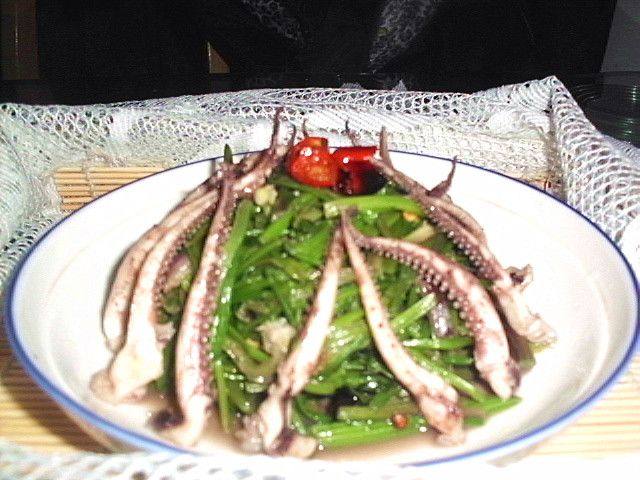 鱿鱼抱香芹步骤7