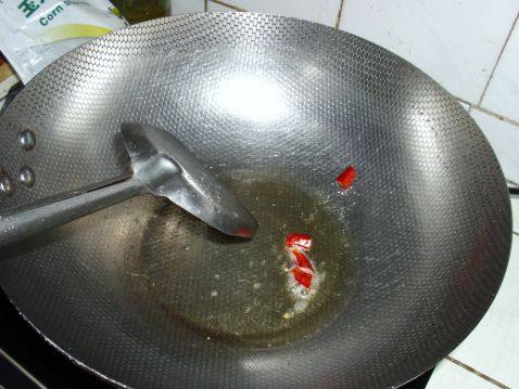 辣炒芹菜步骤3