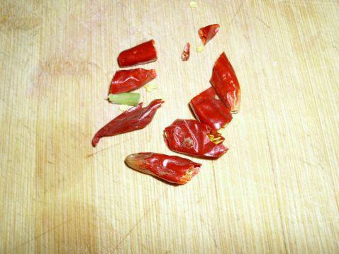 辣炒芹菜步骤2