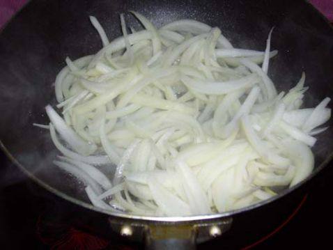 开胃洋葱饭步骤3