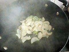 蚝油青笋杏鲍菇步骤6