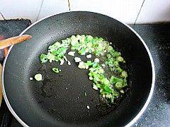 芹菜炒腰花步骤12