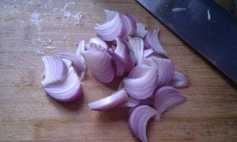 芹菜肥肠步骤3