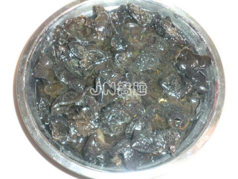 双仁秋耳拌西芹步骤1