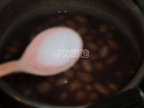 双仁秋耳拌西芹步骤6