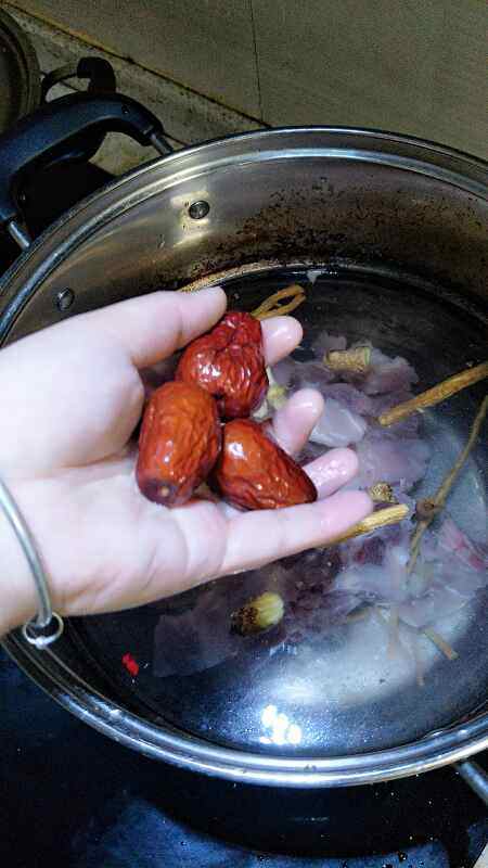 滋补排骨汤步骤8