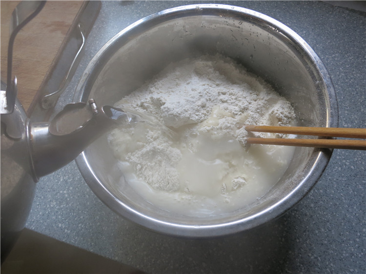 鸡油葱花饼步骤3