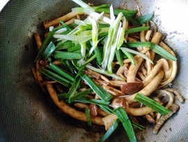 茶树菇牛柳步骤9