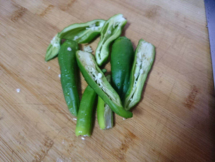 白茄子烧红姜豆步骤4