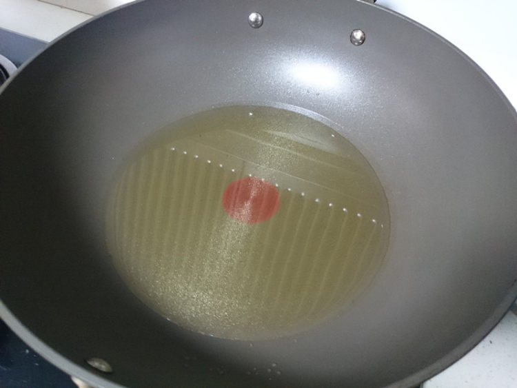 白茄子烧红姜豆步骤6