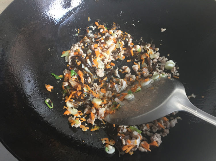 木耳肉末豆腐脑步骤12