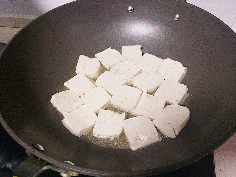 口蘑烧豆腐步骤4