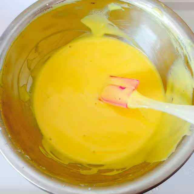 鸡蛋松饼步骤11