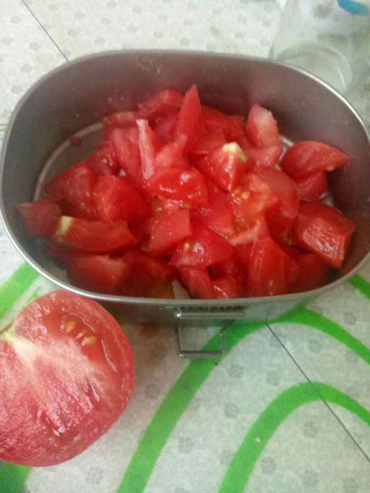 西红柿炖牛肉末步骤1