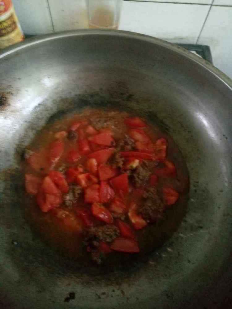 西红柿炖牛肉末步骤8