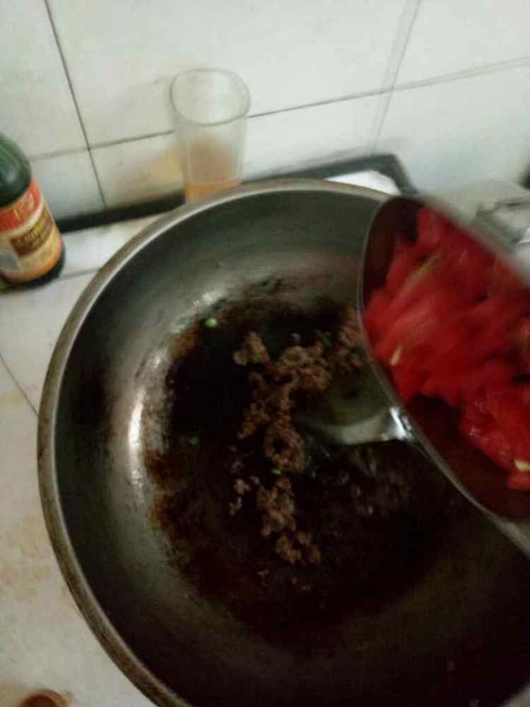 西红柿炖牛肉末步骤6