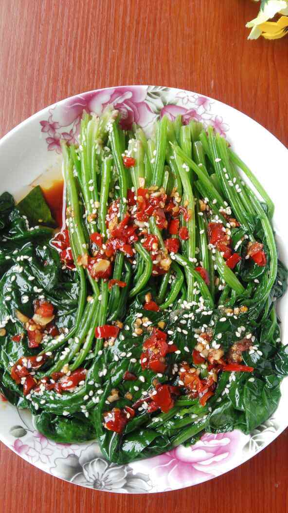 芝麻拌菠菜步骤8