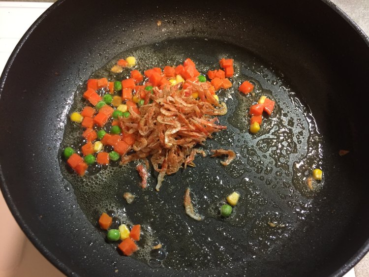土魠鱼炒饭步骤4
