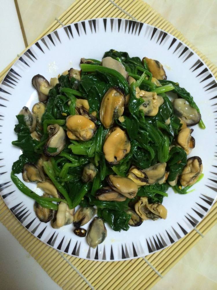 海虹拌菠菜步骤7