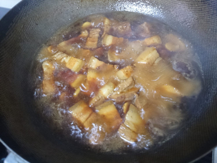 墨斗鱼红烧肉步骤10