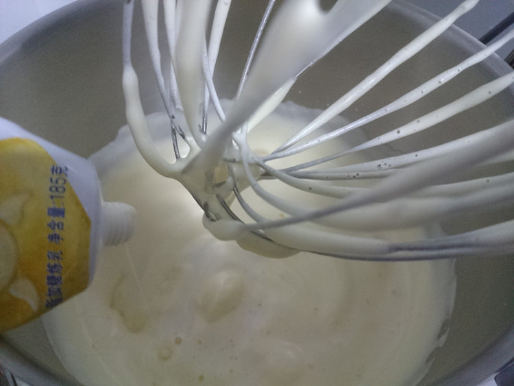 炼乳海绵蛋糕步骤5