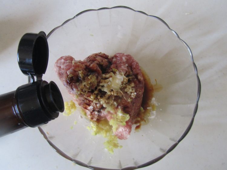 香菇煎饺步骤3