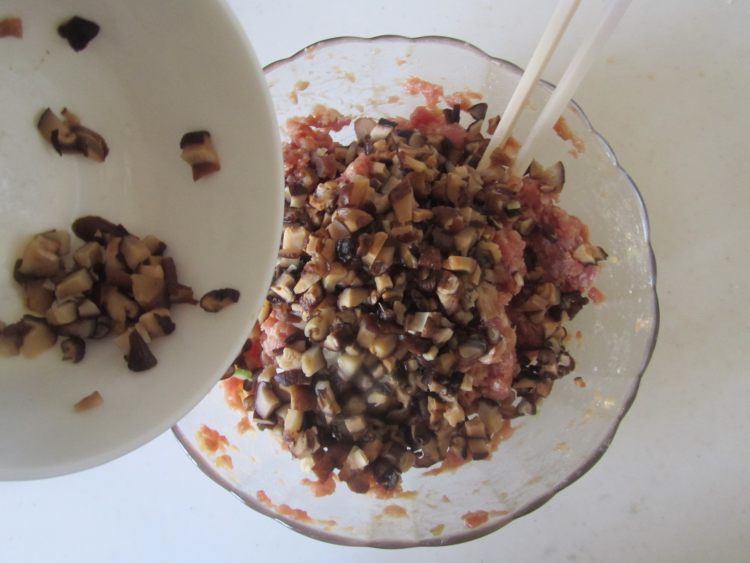 香菇煎饺步骤4