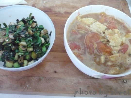 西红柿鸡蛋菠菜面步骤11