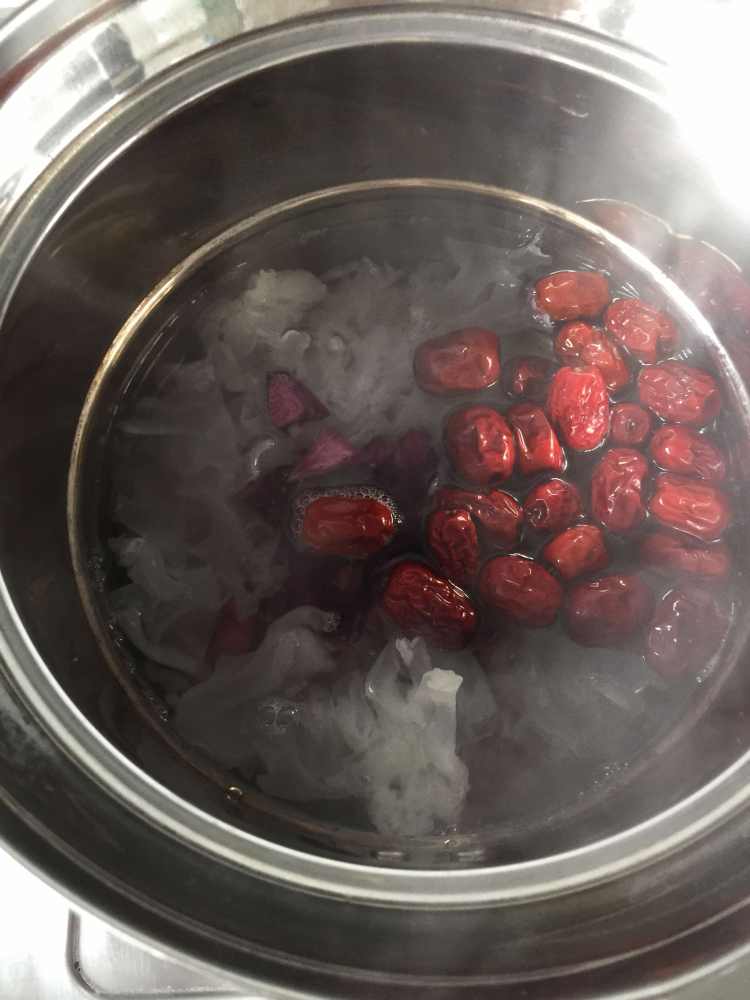 #美味的朋友#紫薯红枣步骤3