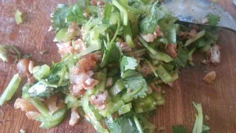 尖椒香菜肉夹馍步骤9