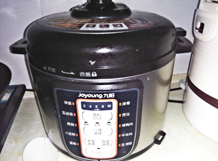 豆角焖饭步骤8