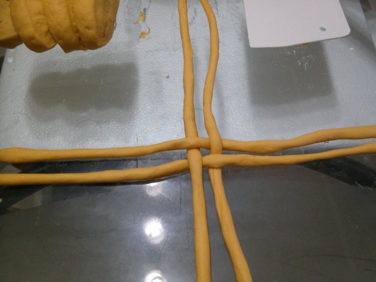 南瓜绣球豆沙包步骤8