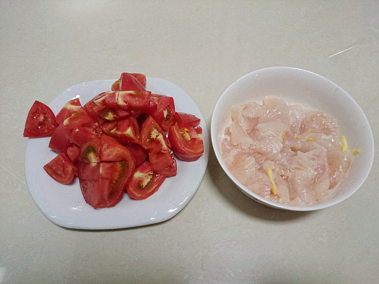 番茄煮龙利鱼步骤3