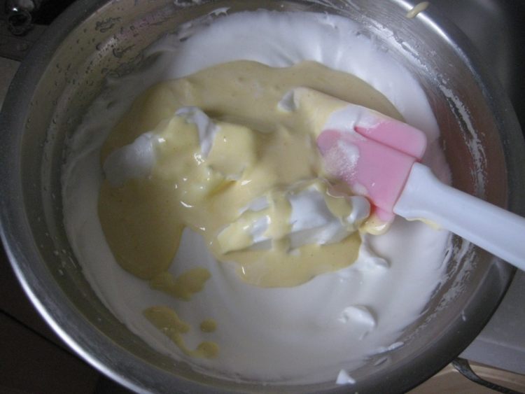 【手工美食】海绵手指步骤6