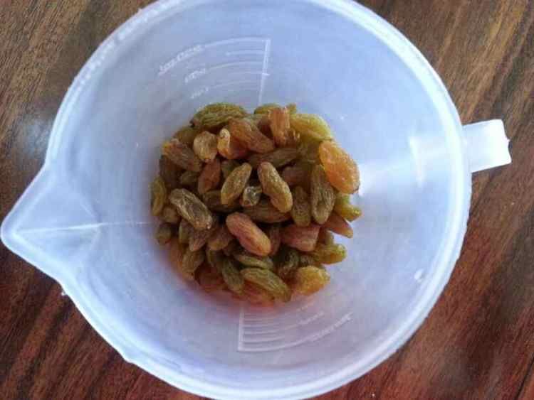 【手工美食】葡萄干吐步骤4