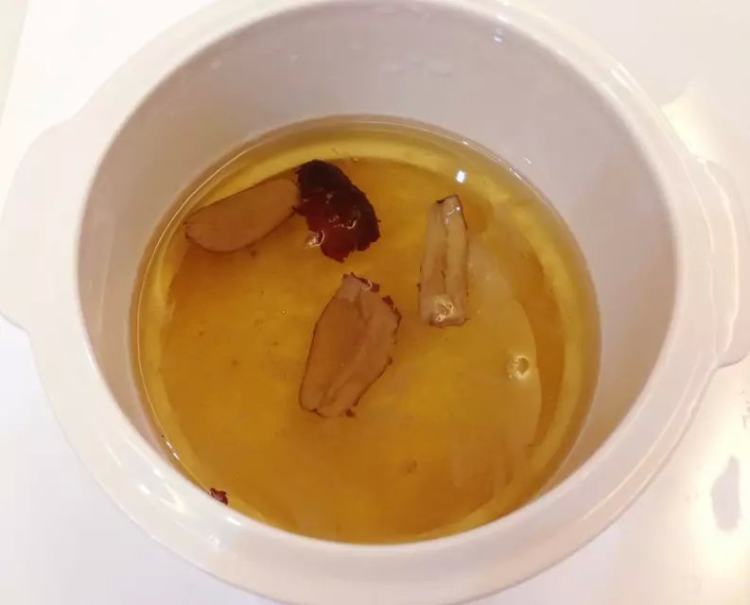 冰糖红枣炖燕窝步骤8