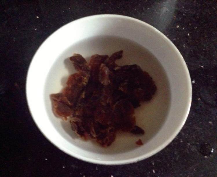 全麦红糖桂圆面包步骤1