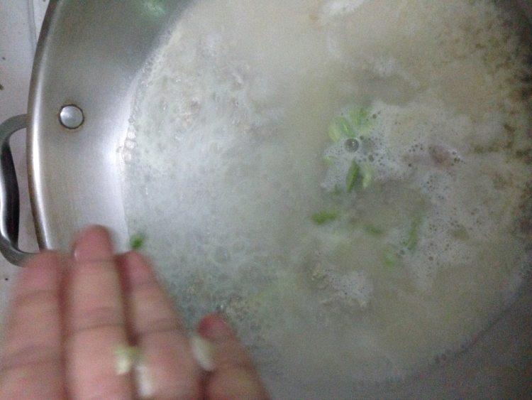 鸭蛋瘦肉烫步骤11