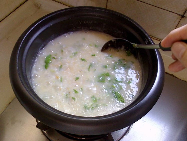 青菜鲫鱼粥步骤8