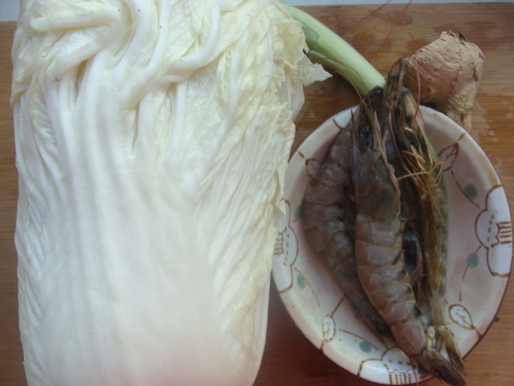 白菜炒大虾步骤1