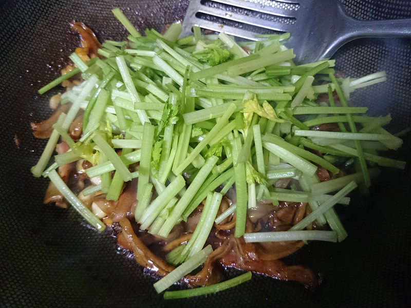 香芹炒猪肚步骤10