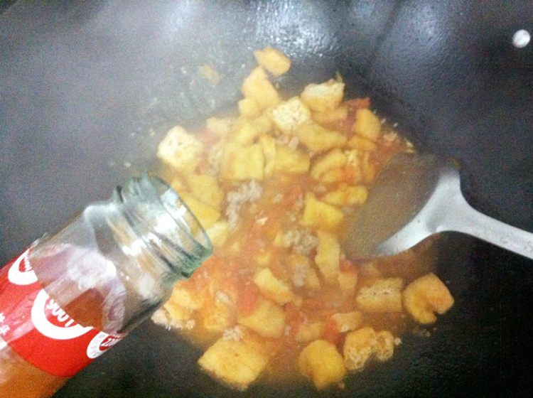 茄汁豆腐泡步骤8